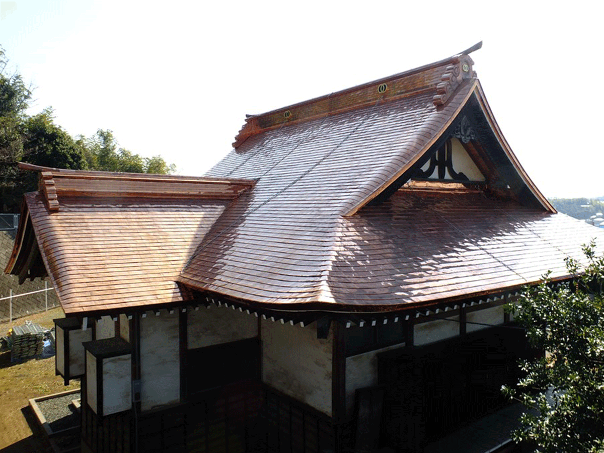 銅版の瓦