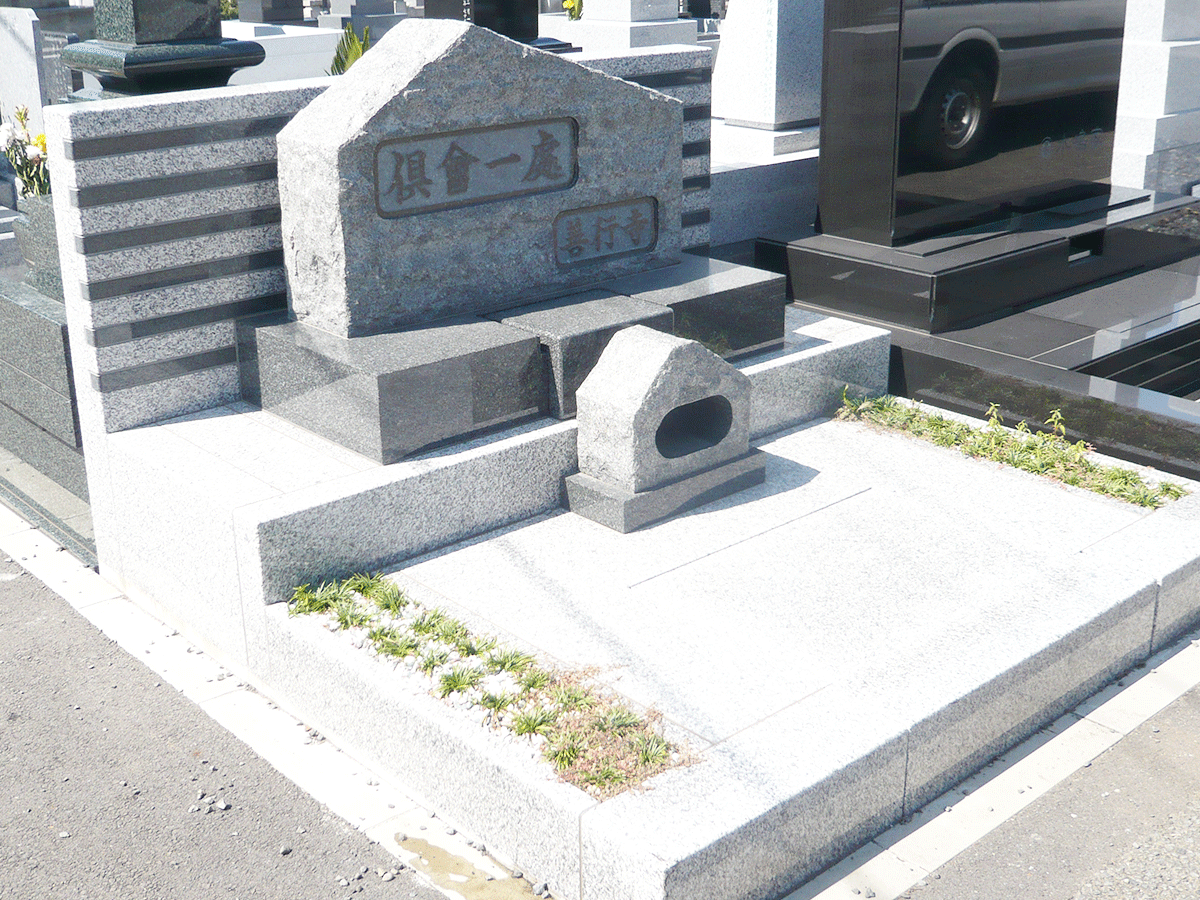 築地本願寺 和田掘廟所内の永代供養墓